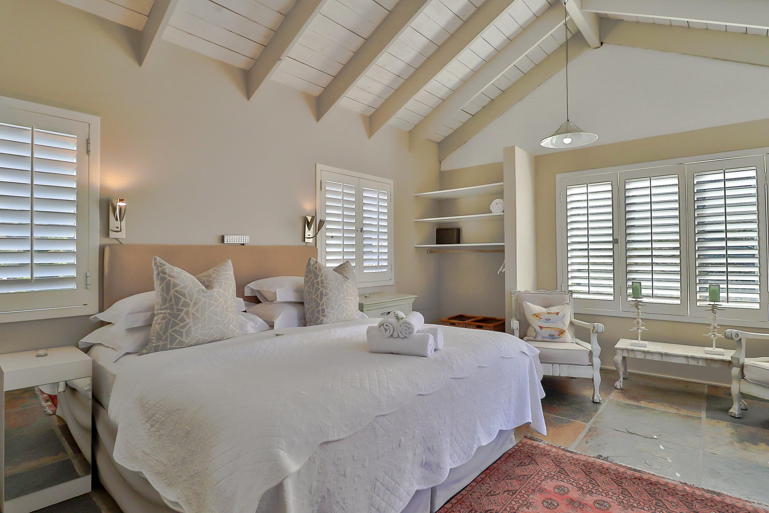 Hermanus Lodge On The Green - Solar Power Extérieur photo