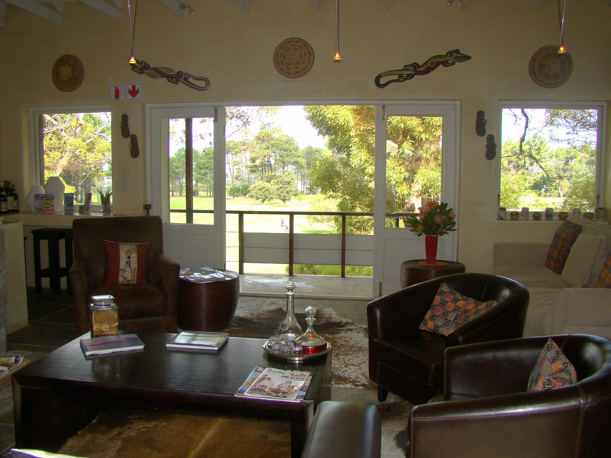 Hermanus Lodge On The Green - Solar Power Extérieur photo
